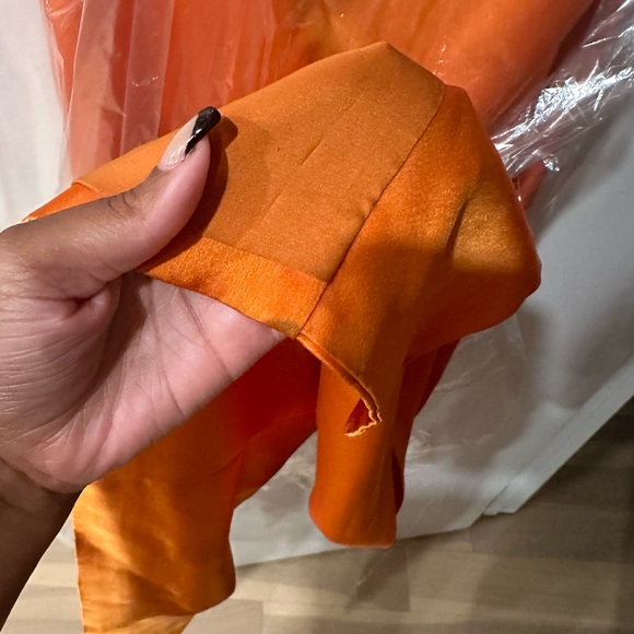 Miss Circle Satin Gown - Picture 10 of 10